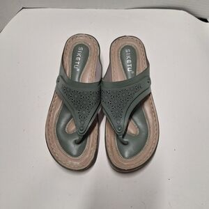 SIKETU Women's Stylish Green Sandals